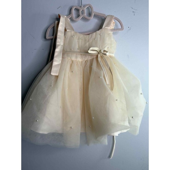Princess Pearl Dress - Picture 1 of 3